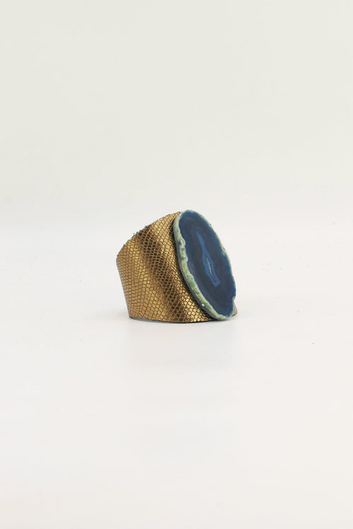 Brazalecue Grabado Dorado Ágata Azul