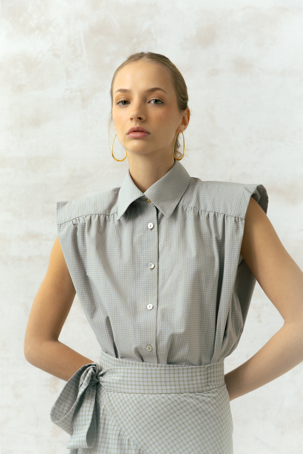 Camisa Marieta Sin Mangas Cuadros Verde Neutro