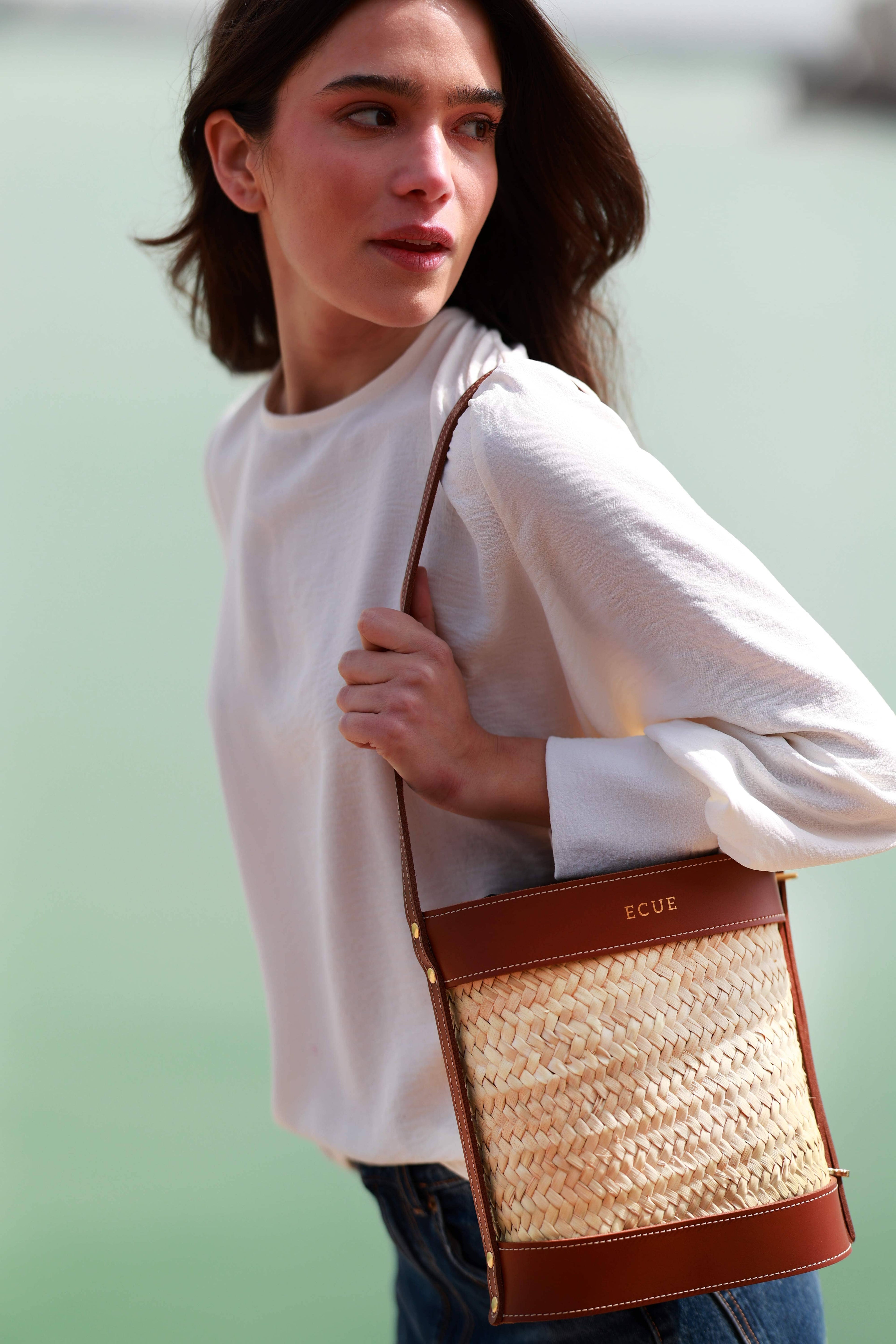 Cesta Evo Camel