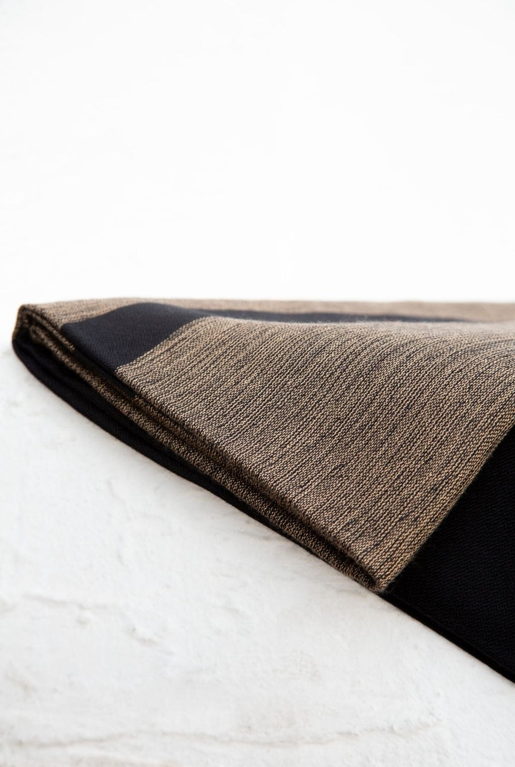 CHAL CASHMERE/ SEDA Fino NEGRO JASP ORO