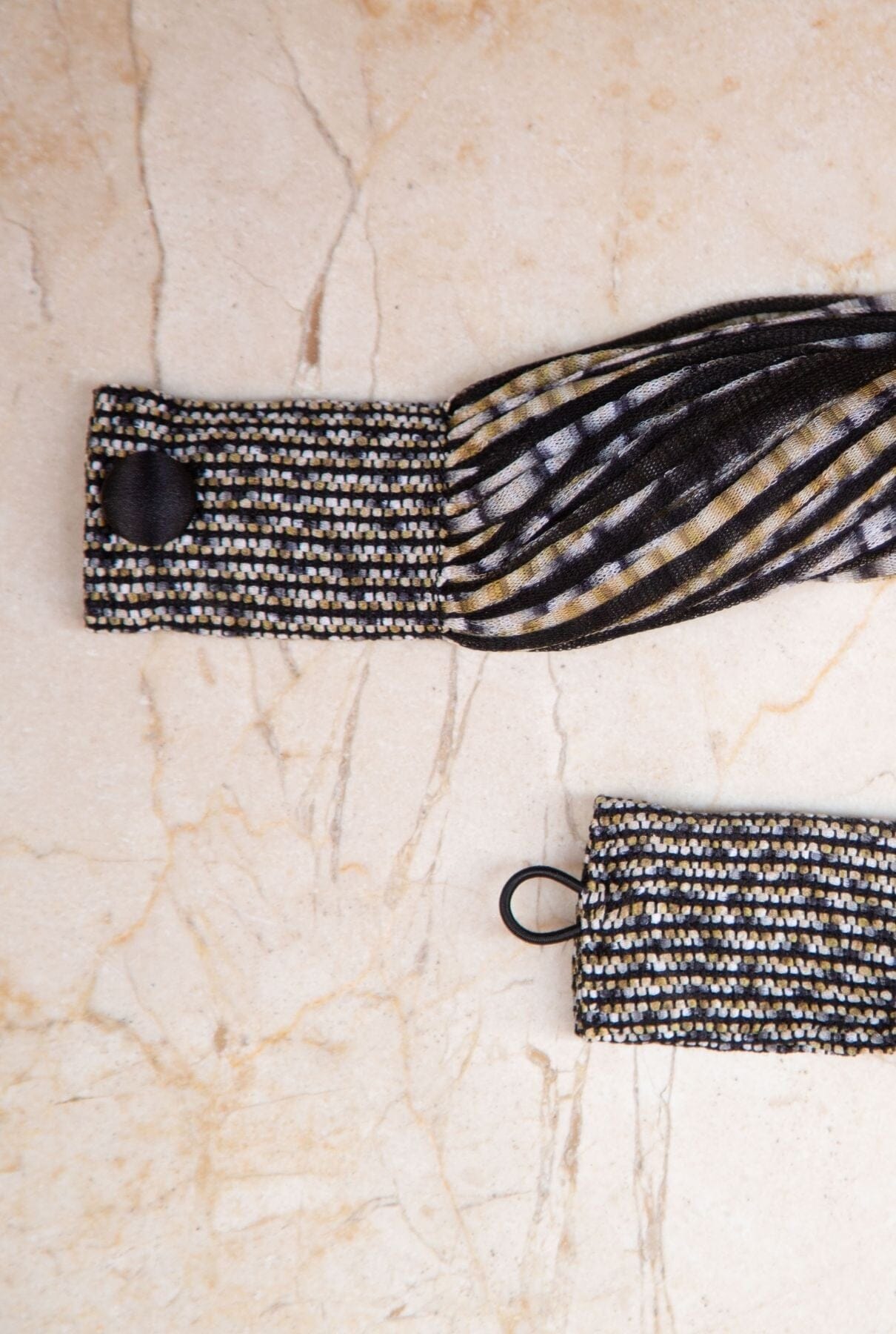 COLLAR SEDA JASP NEGRO/ NILE( NEGRO