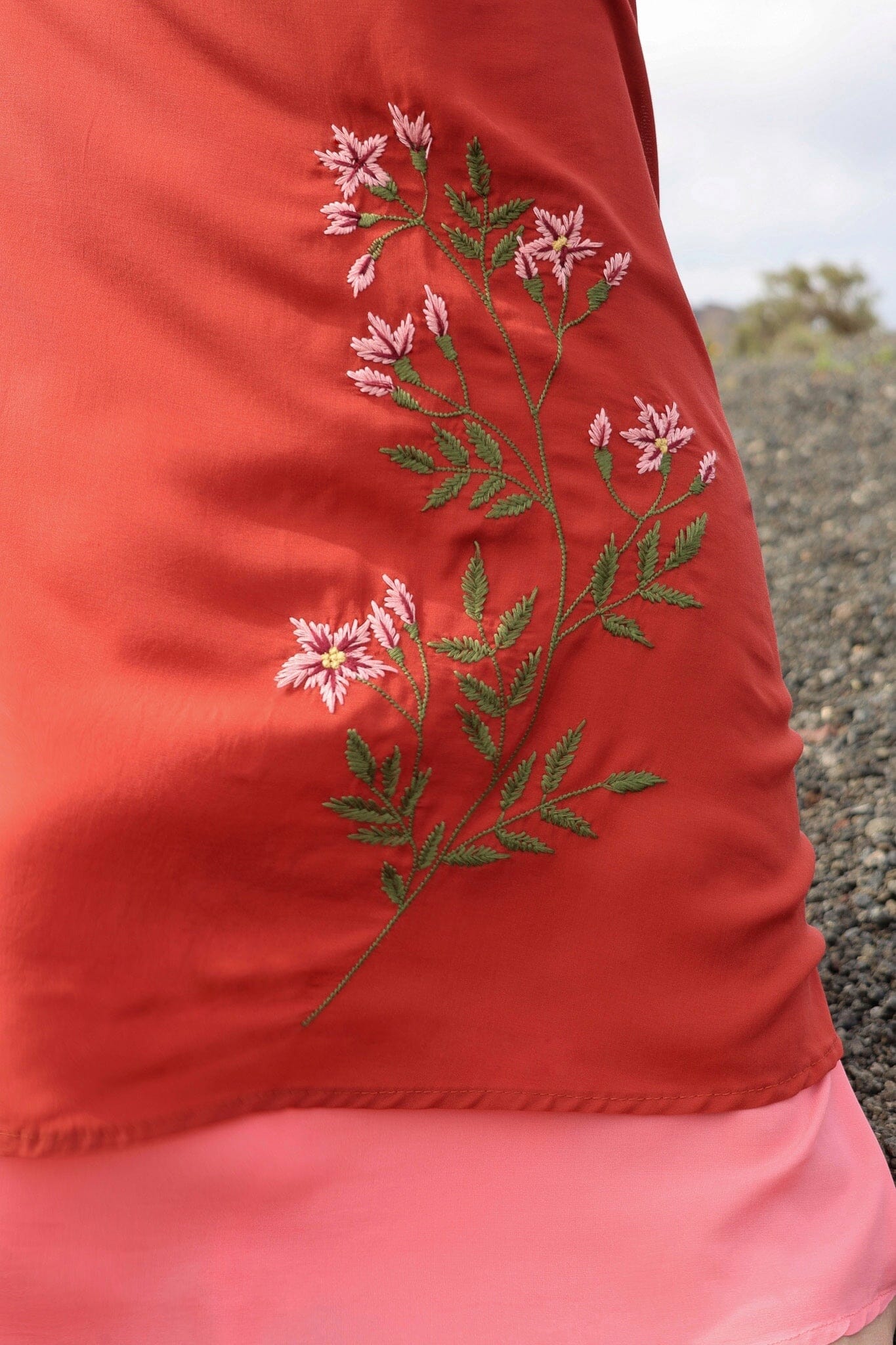 FALDA FLOR DE ALMENDRO