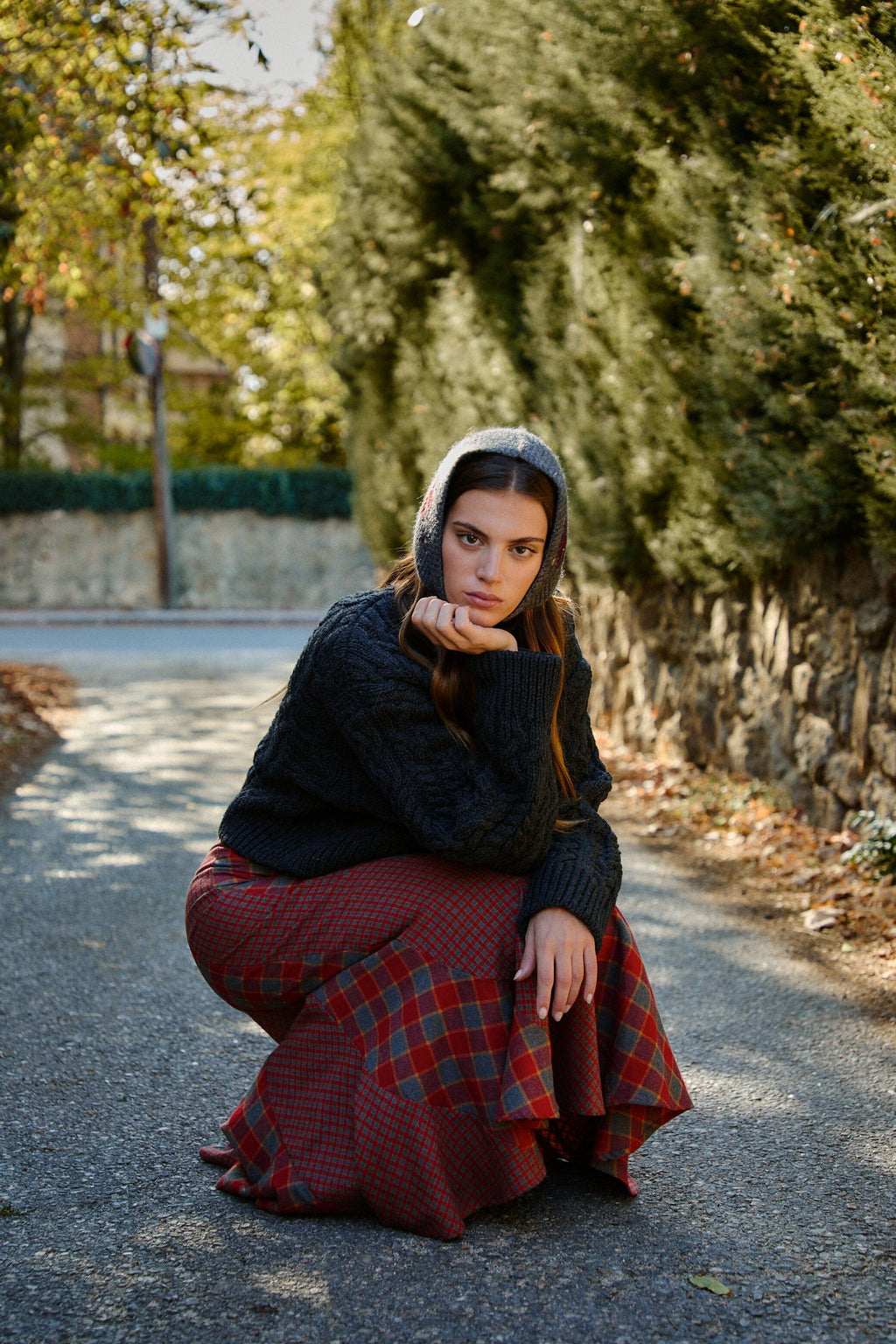 FALDA GILDA CUADROS ROJO Y GRIS
