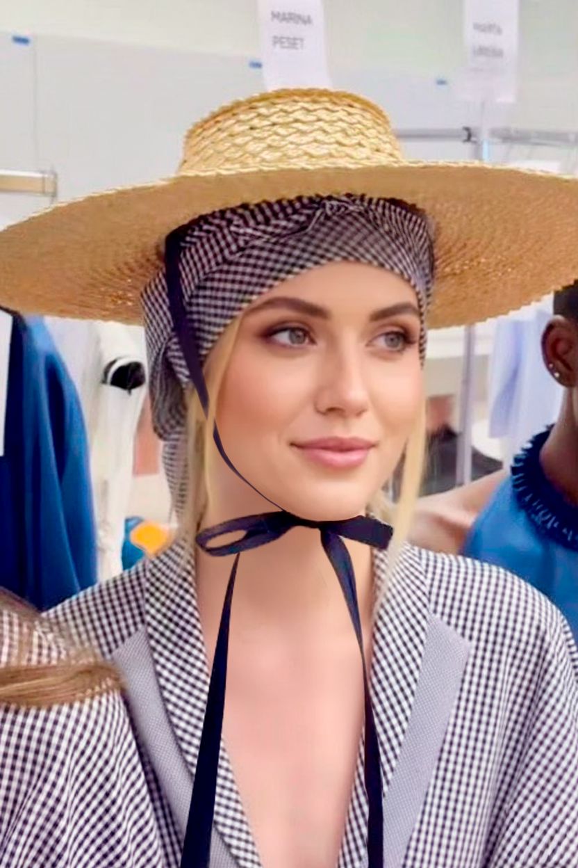 Modelo Kansara Pañuelo Vichy