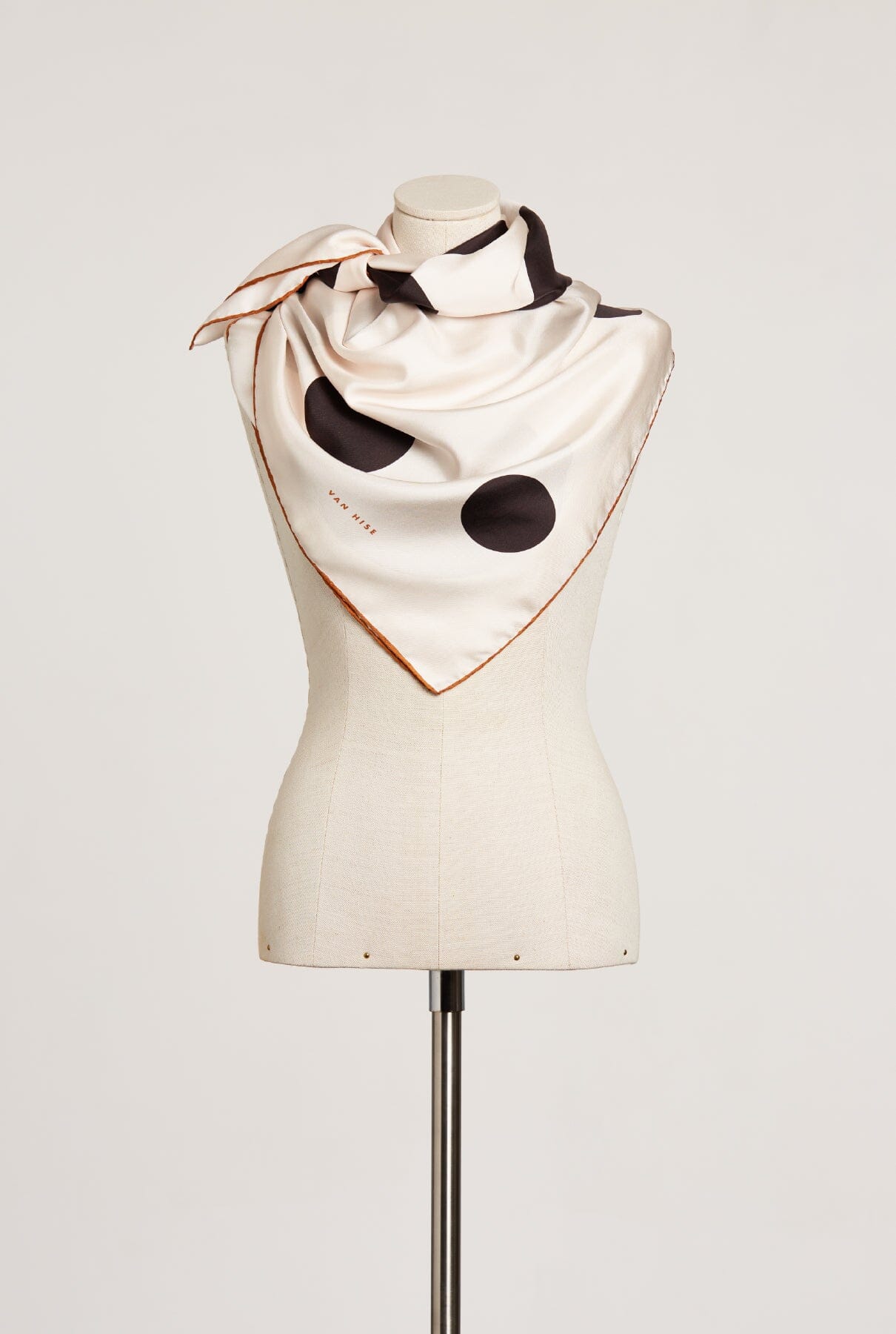 The Candela Scarf wrap /  bone