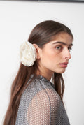 TOCADO BROCHE FLOR DE ORGANZA NUAGE