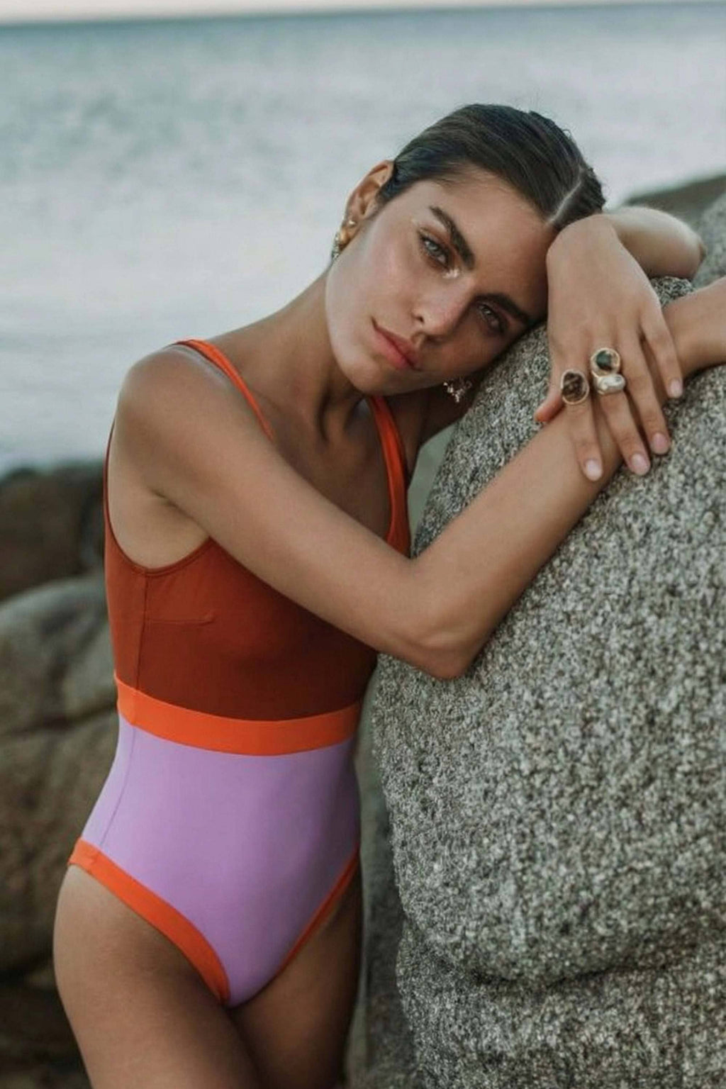 TRAJE DE BAÑO HORIZONTE BIMINI TERRA / LILA / NARANJA