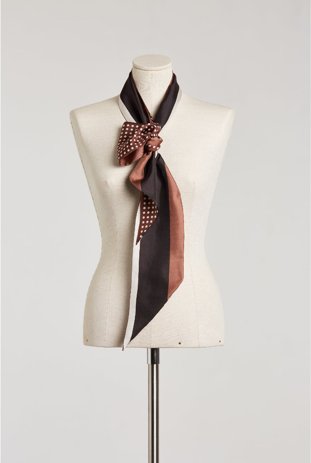 Veronica scarf chocolate