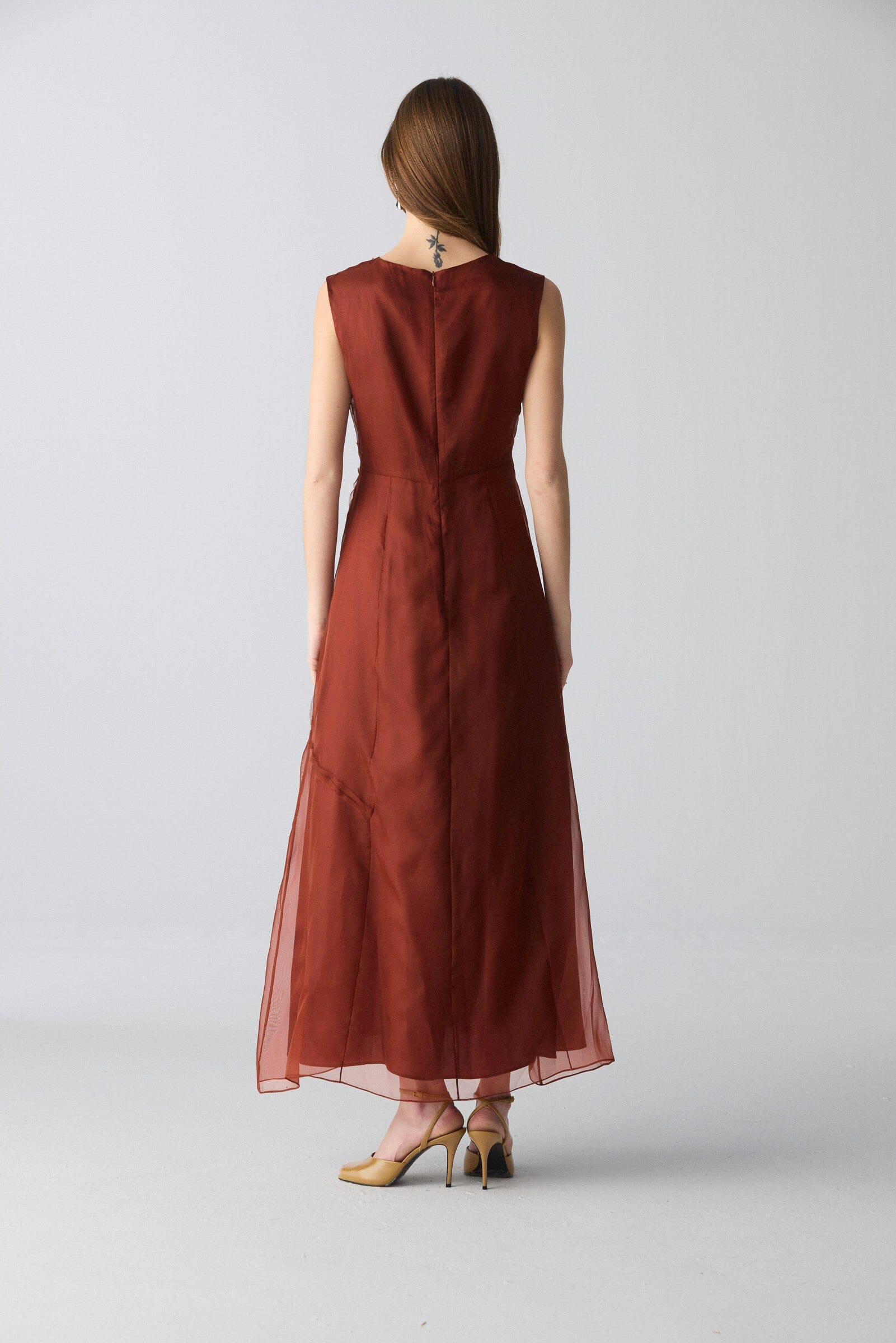 Vestido drapeado orgánico granate
