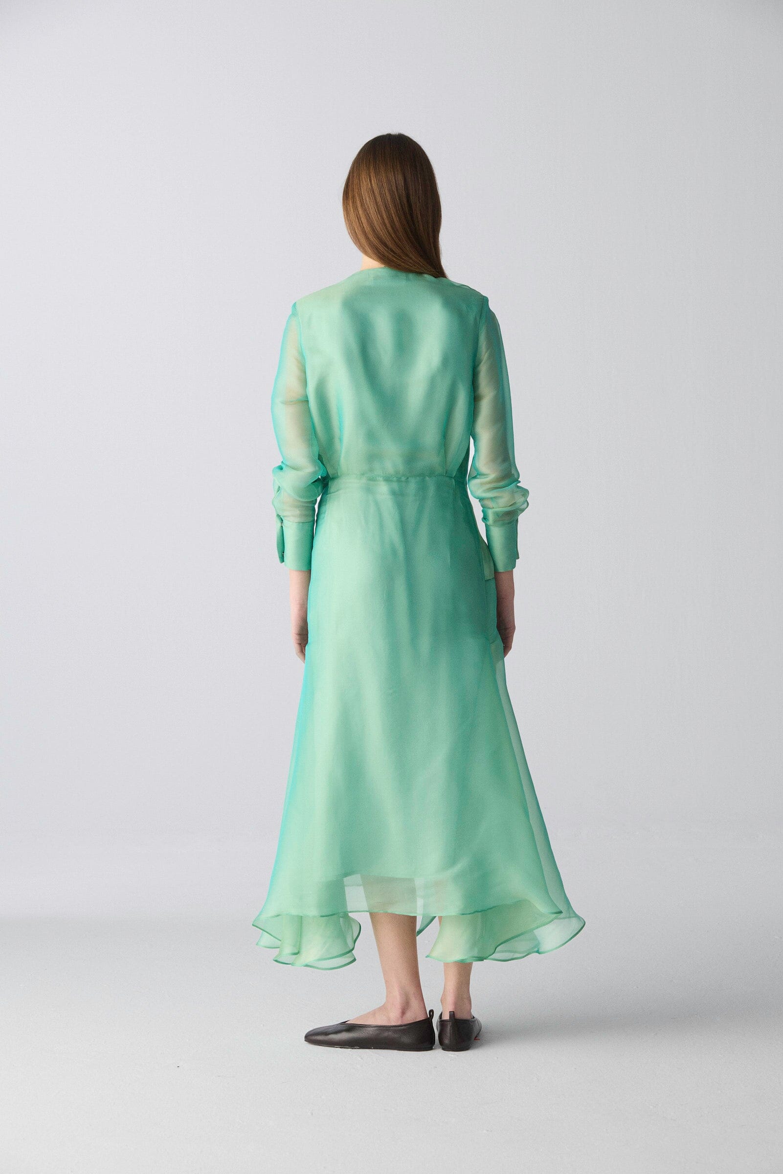 Vestido midi lazada verde