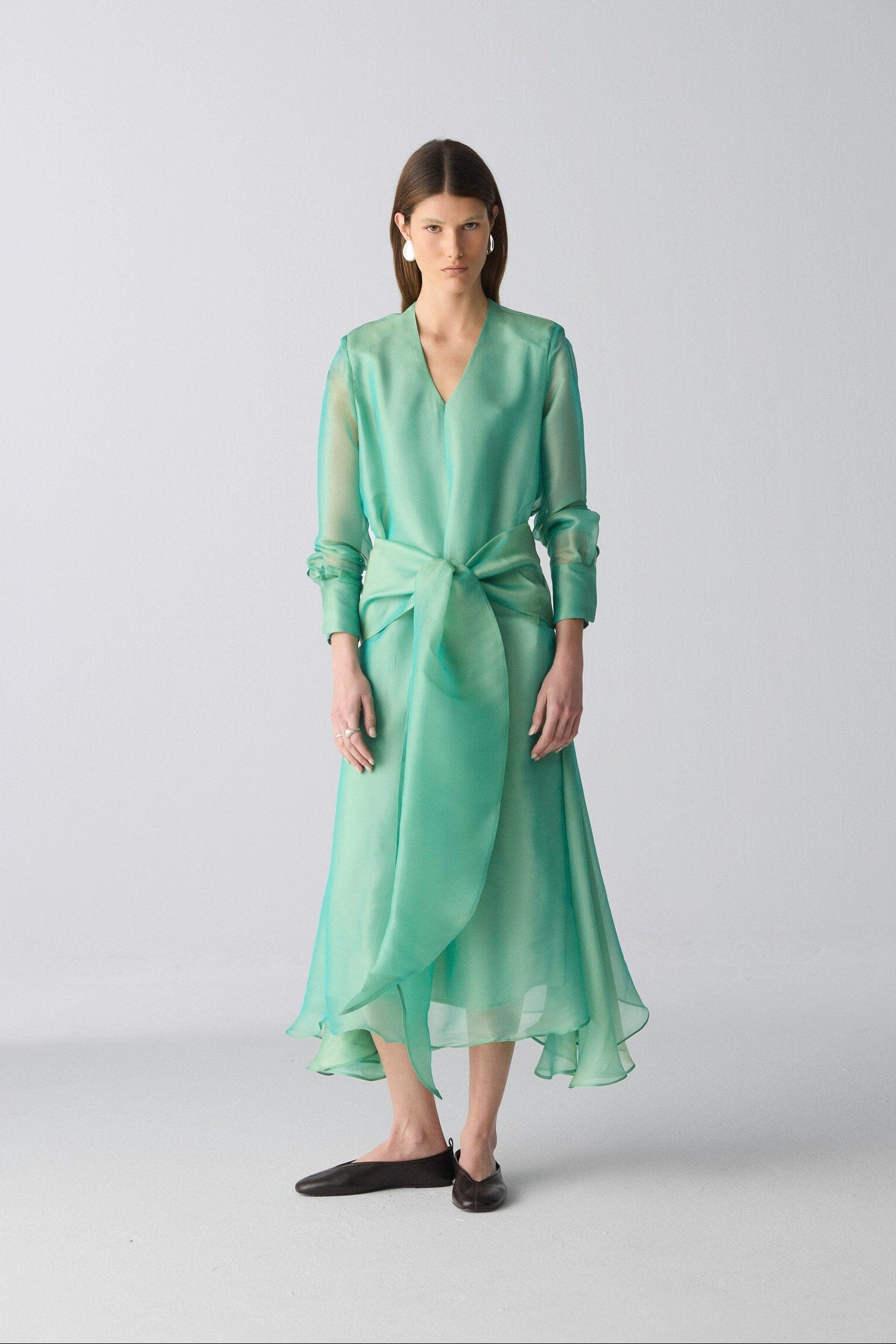 Vestido midi lazada verde