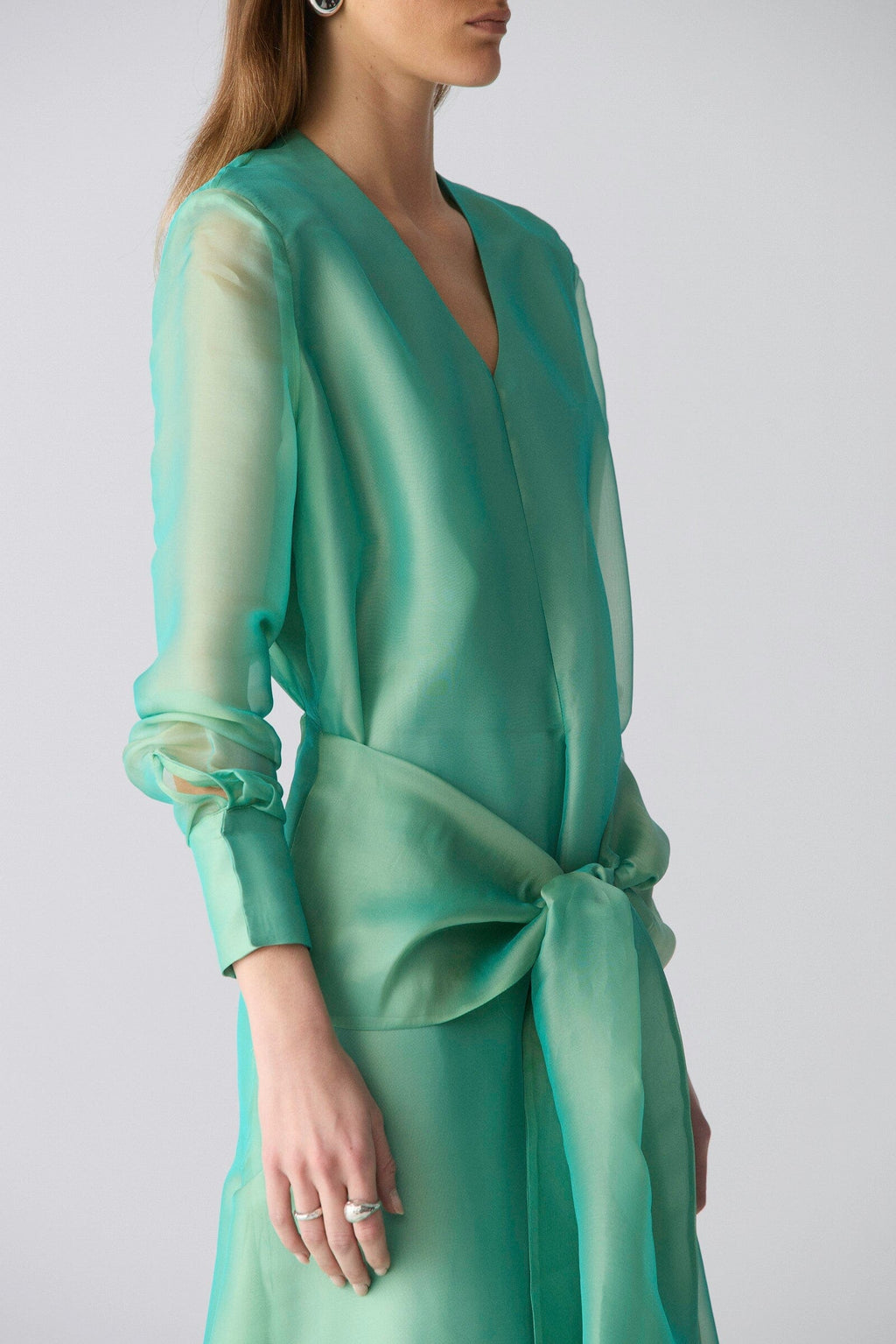 Vestido midi lazada verde