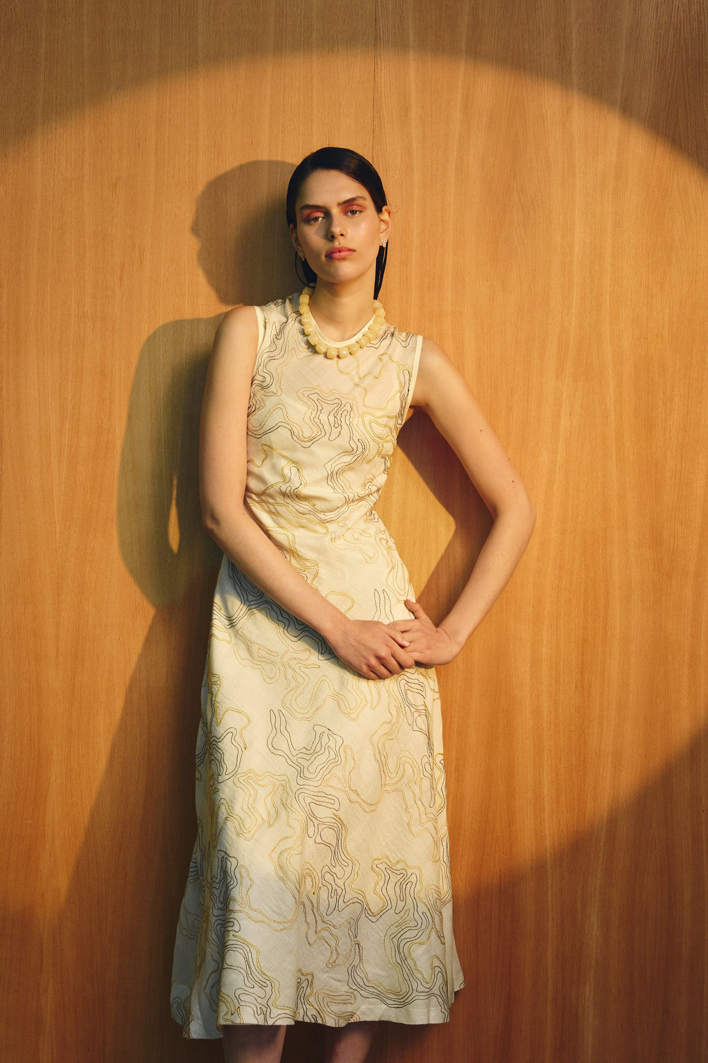 Vestido Sprezzatura Bordados Amarillo