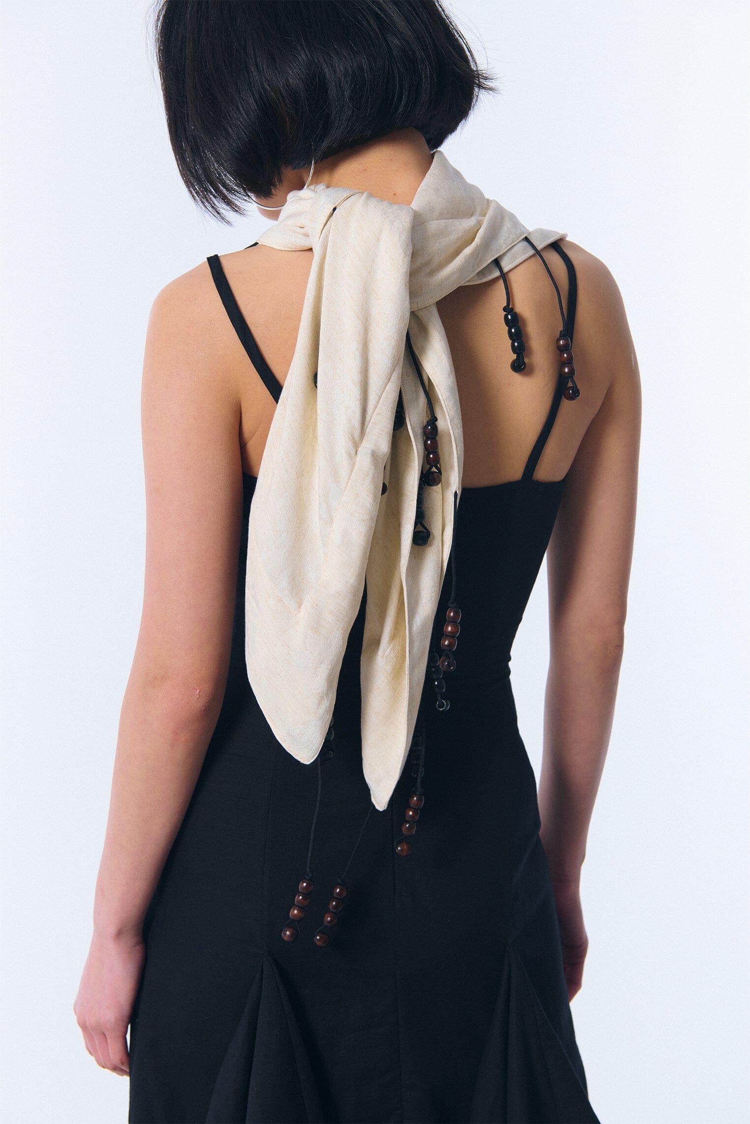 Vestido "tendal" en lino negro